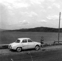 Renault Dauphine in Scotland (Loch Lomond)