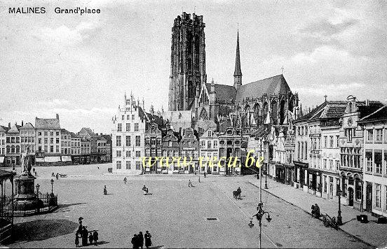 ancienne carte postale de Malines Grand'Place