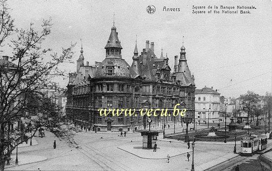 ancienne carte postale de Anvers Square de la Banque Nationale