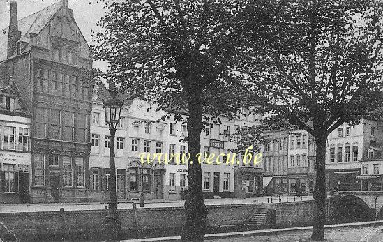 ancienne carte postale de Malines Quai au Sel