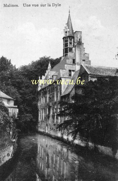 ancienne carte postale de Malines Une vue sur la Dyle