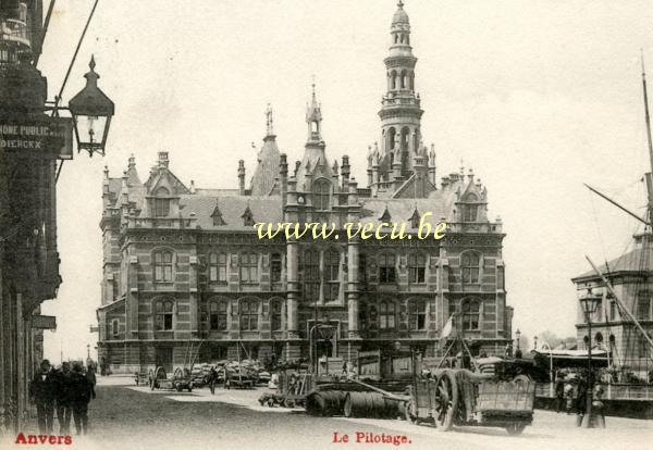 ancienne carte postale de Anvers Le Pilotage