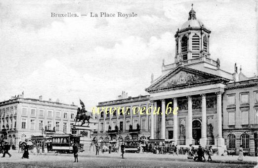 ancienne carte postale de Bruxelles La Place Royale