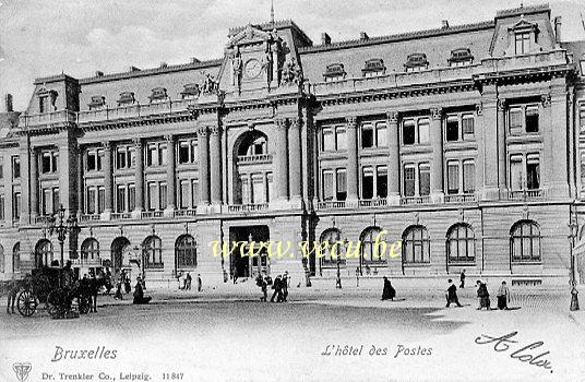 ancienne carte postale de Bruxelles L'Hôtel des Postes
