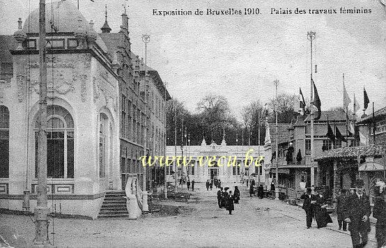 ancienne carte postale de Bruxelles Exposition 1910 - Palais des travaux Féminins