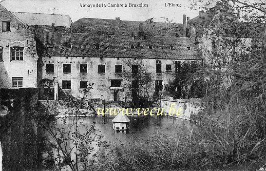 ancienne carte postale de Ixelles Abbaye de la Cambre - L'Etang