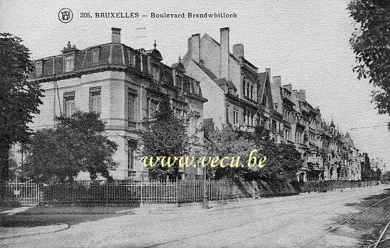 ancienne carte postale de Woluwe-St-Lambert Boulevard Brandwhitlock