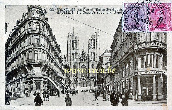 ancienne carte postale de Bruxelles La Rue et l'Eglise Ste Gudule