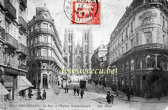 ancienne carte postale de Bruxelles La Rue et L'Eglise Ste Gudule
