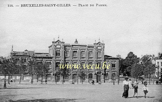 ancienne carte postale de Saint-Gilles Place de Parme