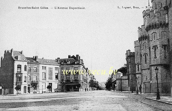 ancienne carte postale de Saint-Gilles Avenue Ducpétiaux