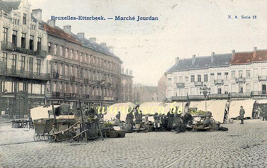 ancienne carte postale de Etterbeek Marché Jourdan