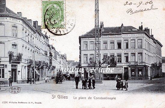 ancienne carte postale de Saint-Gilles La place de Constantinople (actuellement place des héros)