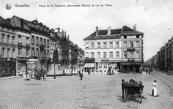 ancienne carte postale de Ixelles Place de la Couronne (monument Wiertz)et rue du Trône