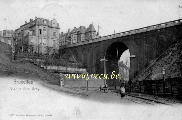 ancienne carte postale de Ixelles Viaduc rue Gray - Vallée du Maelbeek