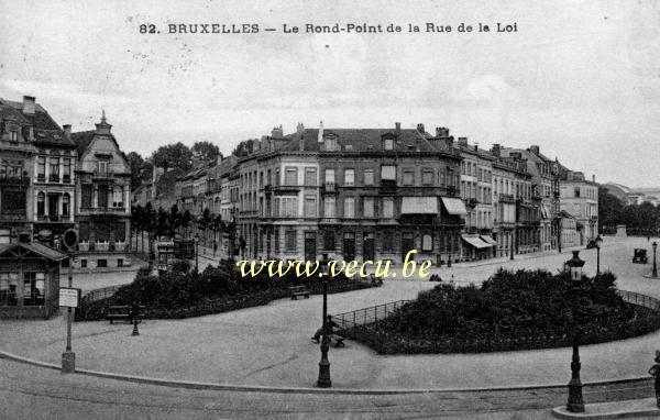 ancienne carte postale de Bruxelles Le rond-point de la rue de la loi. Rond-point Robert Schuman.