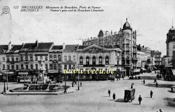 ancienne carte postale de Bruxelles Fontaine de Brouckère, Porte de Namur.