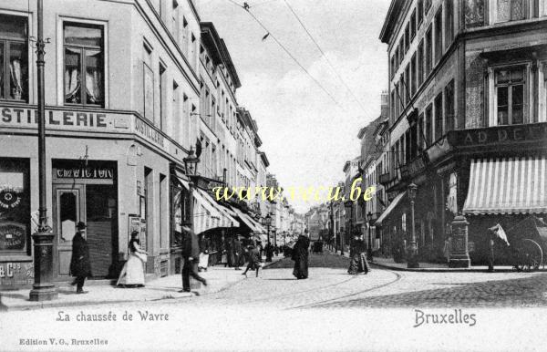 ancienne carte postale de Ixelles La Chaussée de Wavre (croisement avec le chaussée d'ixelles)