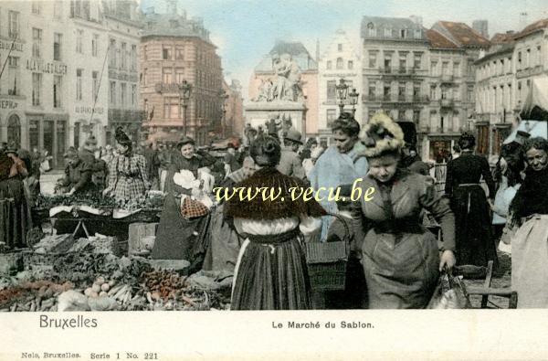 ancienne carte postale de Bruxelles Le Marché du Sablon
