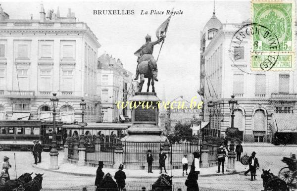 ancienne carte postale de Bruxelles La place Royale