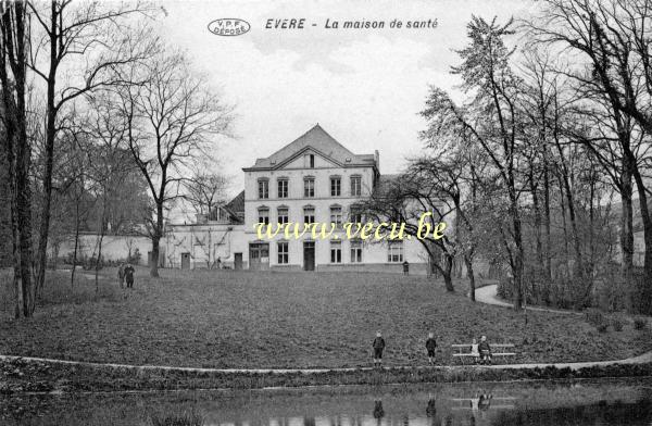 postkaart van Evere De Steene Vleug werd in 1852 als het huis voor zwakzinnigen ingericht.