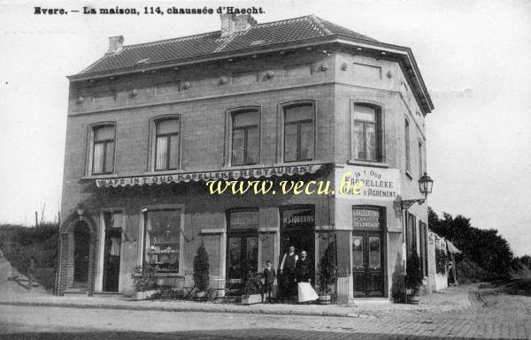 postkaart van Evere Cafe - in t'oud kapelleke - restaurant. Hachtstesteenweg