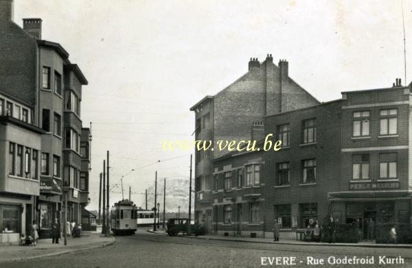 ancienne carte postale de Evere Rue Godefroid Kurth