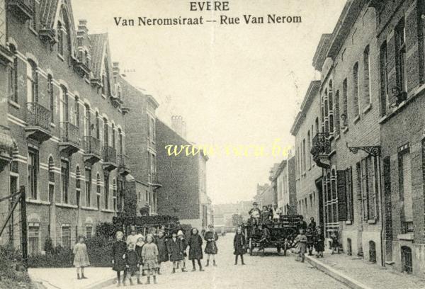 ancienne carte postale de Evere Rue Van Nerom