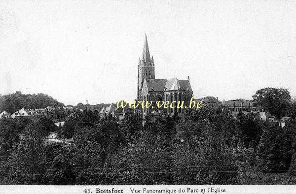 ancienne carte postale de Watermael-Boitsfort Vue panoramique du Parc et de l'église