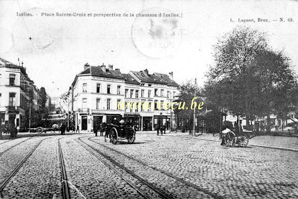 ancienne carte postale de Ixelles Place Sainte-Croix (Flagey) et perspective de la Chaussée d'Ixelles