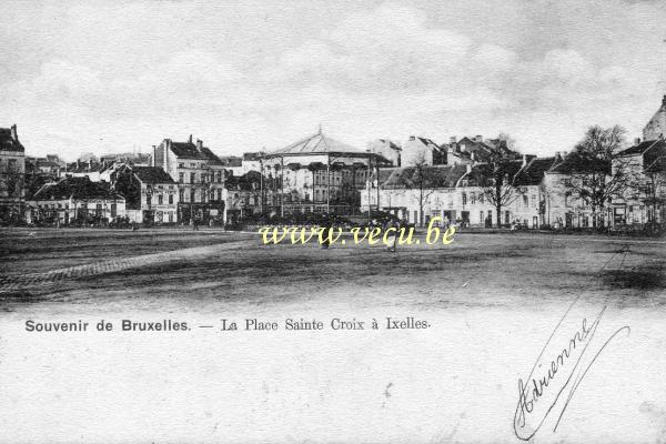 ancienne carte postale de Ixelles La Place Sainte Croix (Flagey) à Ixelles