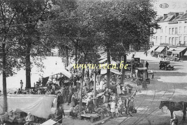 postkaart van Elsene Place Ste-Croix (Flagey) - Le Marché