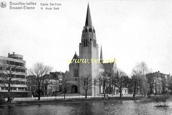 ancienne carte postale de Ixelles Ixelles  Eglise Ste-Croix (et l'INR)