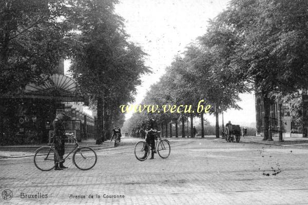 ancienne carte postale de Ixelles Avenue de la Couronne