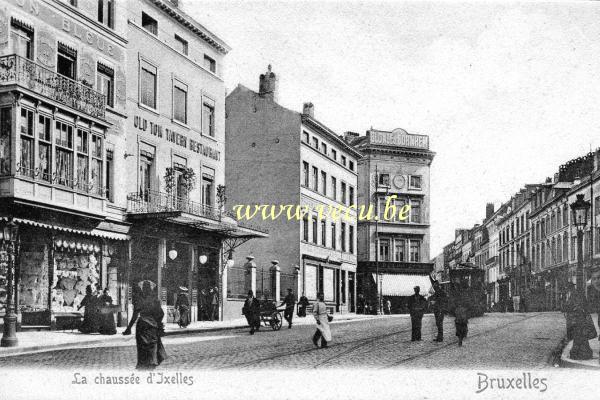 ancienne carte postale de Ixelles La Chausée d'Ixelles
