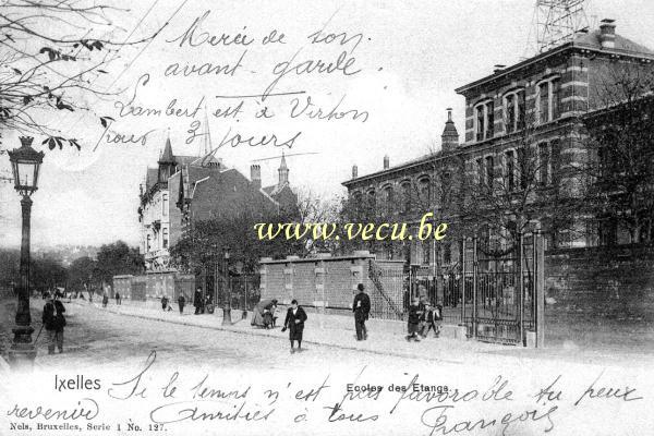 ancienne carte postale de Ixelles Ecoles des Etangs (av. des Eperons d'Or)