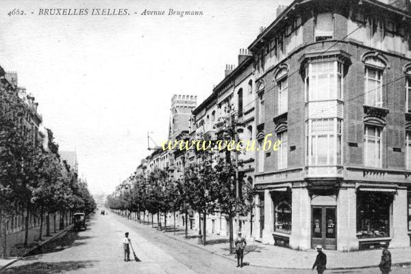 ancienne carte postale de Ixelles Avenue Brugmann