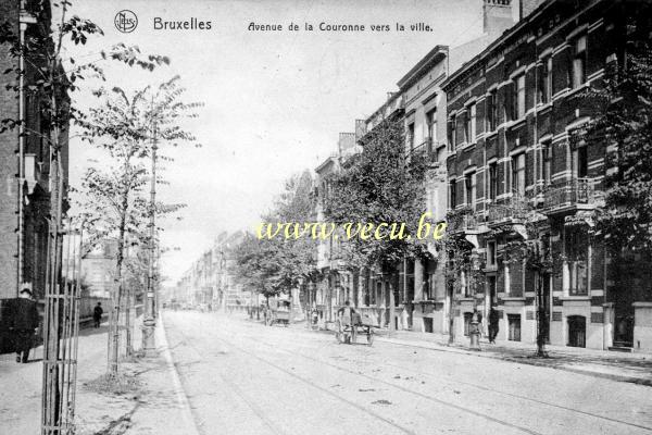 ancienne carte postale de Ixelles Avenue de la Couronne vers la ville
