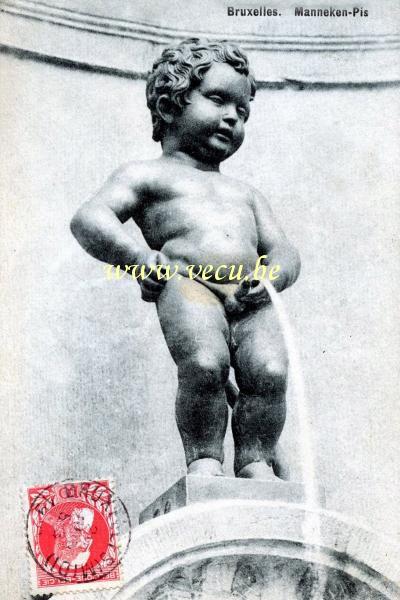 ancienne carte postale de Bruxelles Manneken-Pis