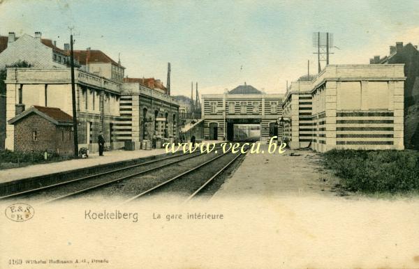 ancienne carte postale de Koekelberg La gare intérieure