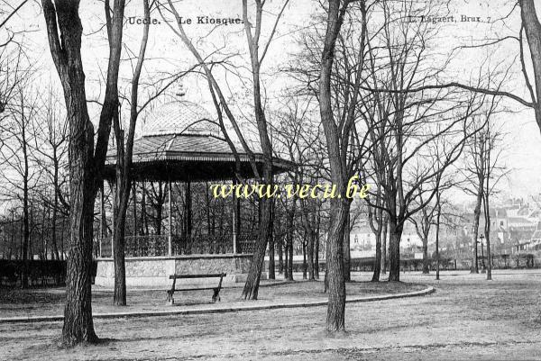 ancienne carte postale de Uccle Le Kiosque