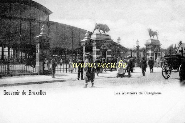 ancienne carte postale de Anderlecht Les abattoirs de Curegem