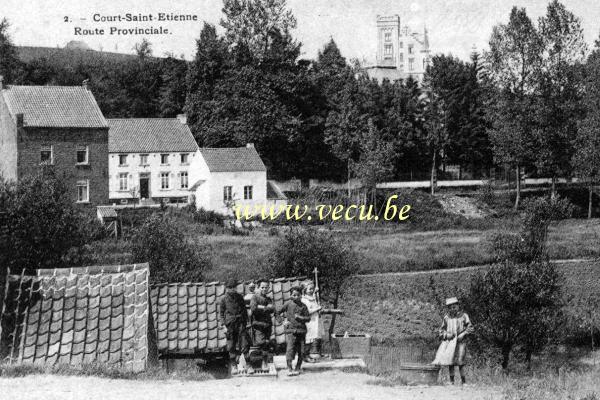 ancienne carte postale de Court-Saint-Etienne Route provinciale