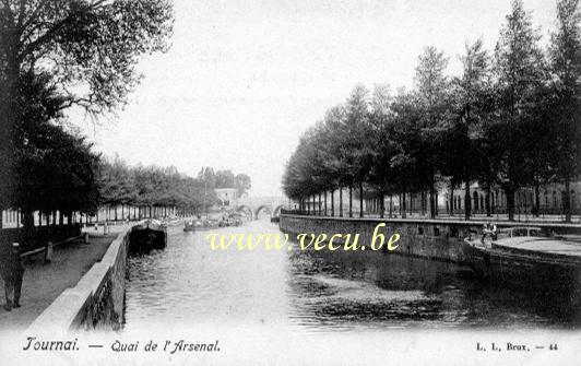 ancienne carte postale de Tournai Quai de l'arsenal