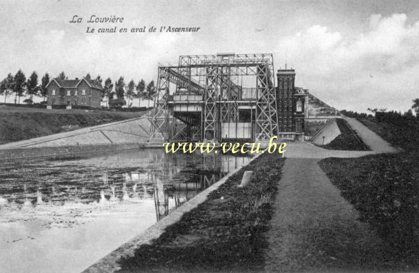 postkaart van La Louvière Le canal en aval de l'ascenseur