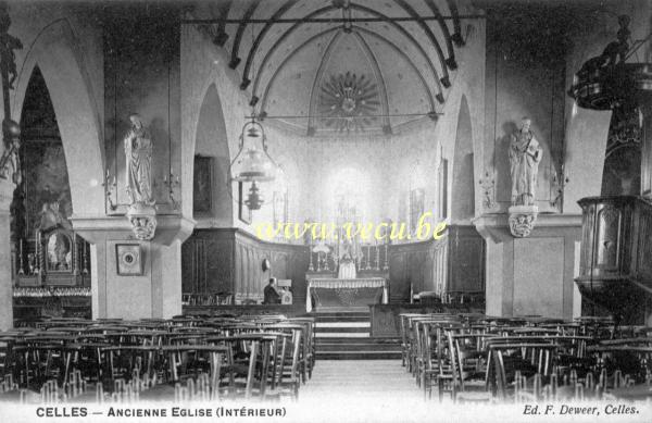 ancienne carte postale de Celles-en-Hainaut Ancienne église - intérieur