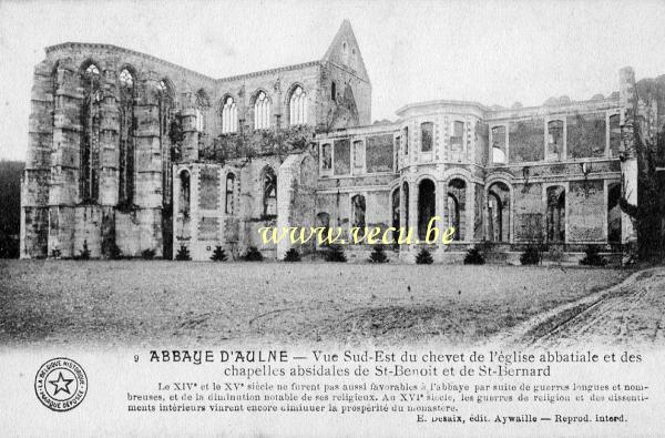 ancienne carte postale de Gozée vue sud-est du chevet de l'église abbatiale et des chapelles absidales.