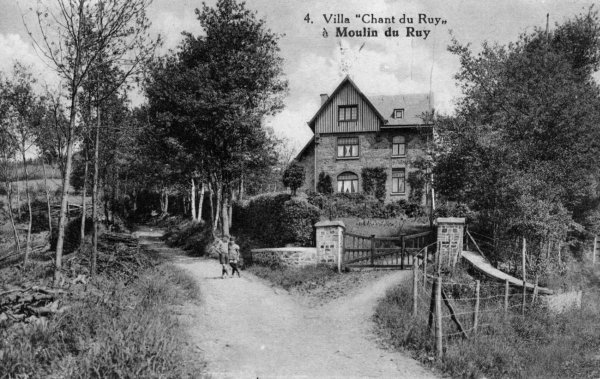 Cpa de Stoumont Villa 