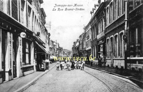ancienne carte postale de Jemeppe-sur-Meuse La rue Grand-Vinâve