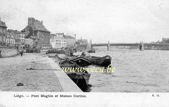 ancienne carte postale de Liège Pont Maghin et Maison Curtius
